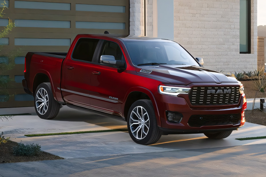 RAM 1500 Front Medium View