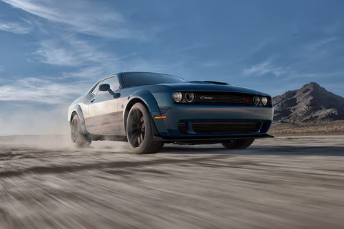 Challenger Front deep low Angle View
