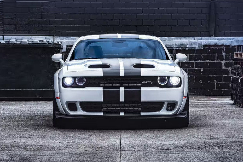 Full Front View of Challenger