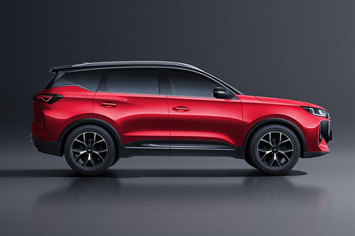  Tiggo 7 Medium Angle Front View