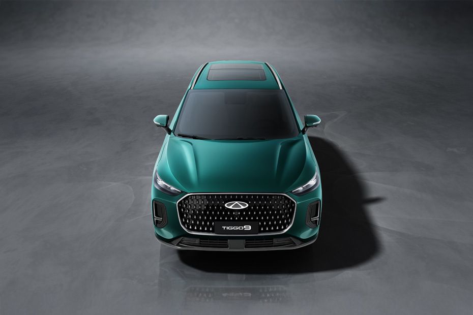 Full Front View of Tiggo 9