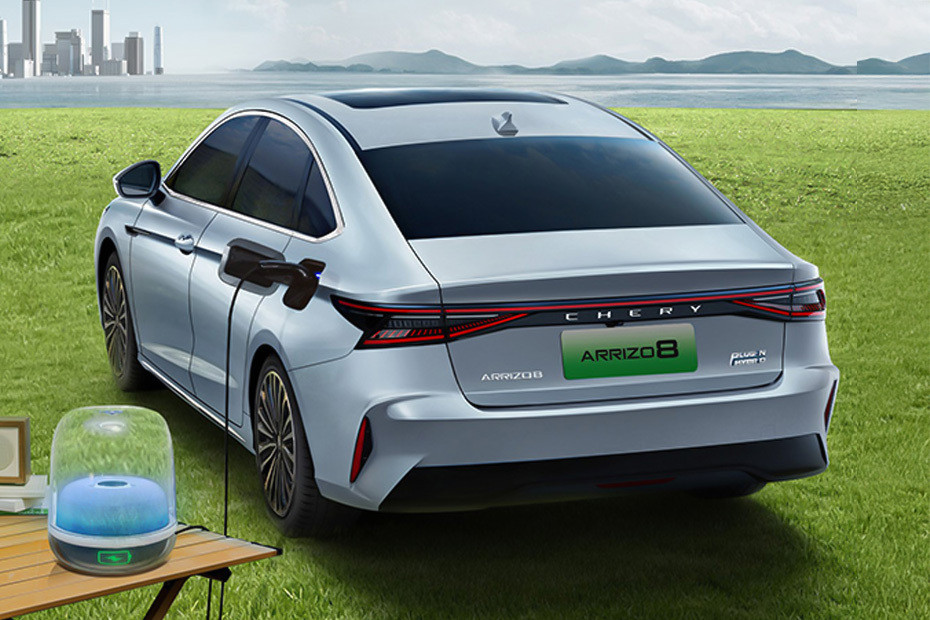 Rear Medium View of Chery Arrizo 8