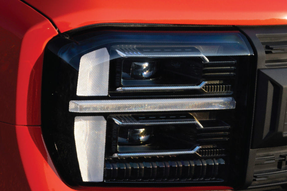 Rely R08  Headlight