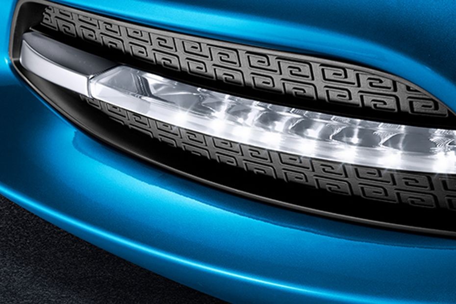 EC7 Front Fog Lamp