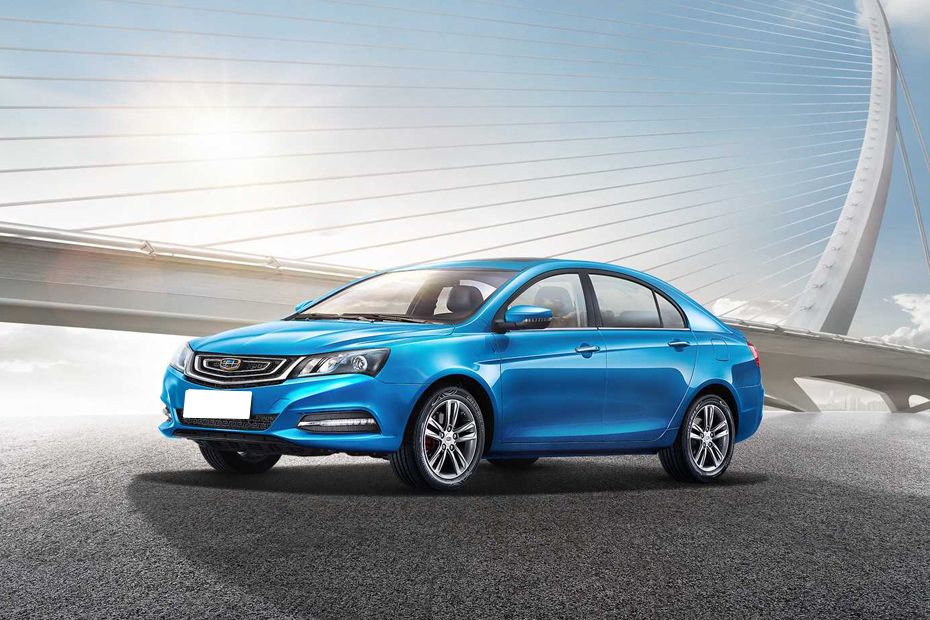 Geely EC7 Front Side View