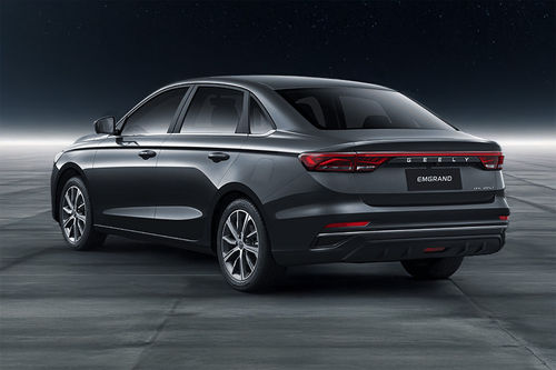 Rear Cross Side View of Geely Emgrand