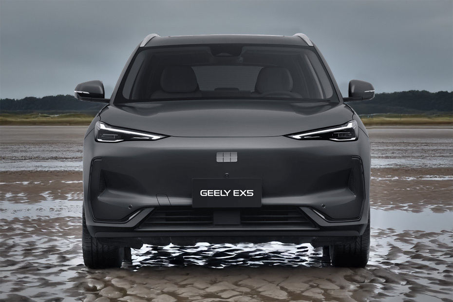 Full Front View of EX5