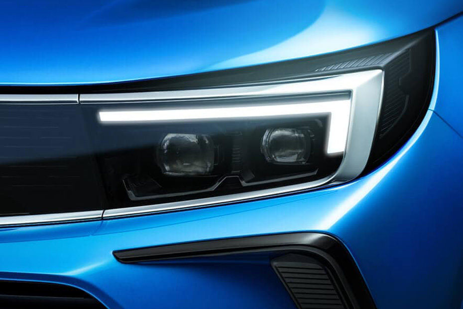 Grandland Headlight