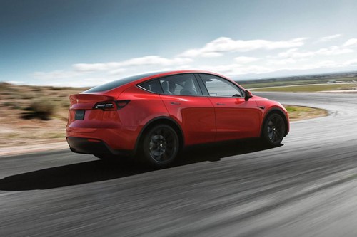 Model Y (2024-2025) Rear angle view