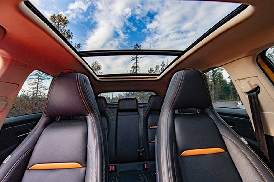 Bestune T77 Sunroof Moonroof