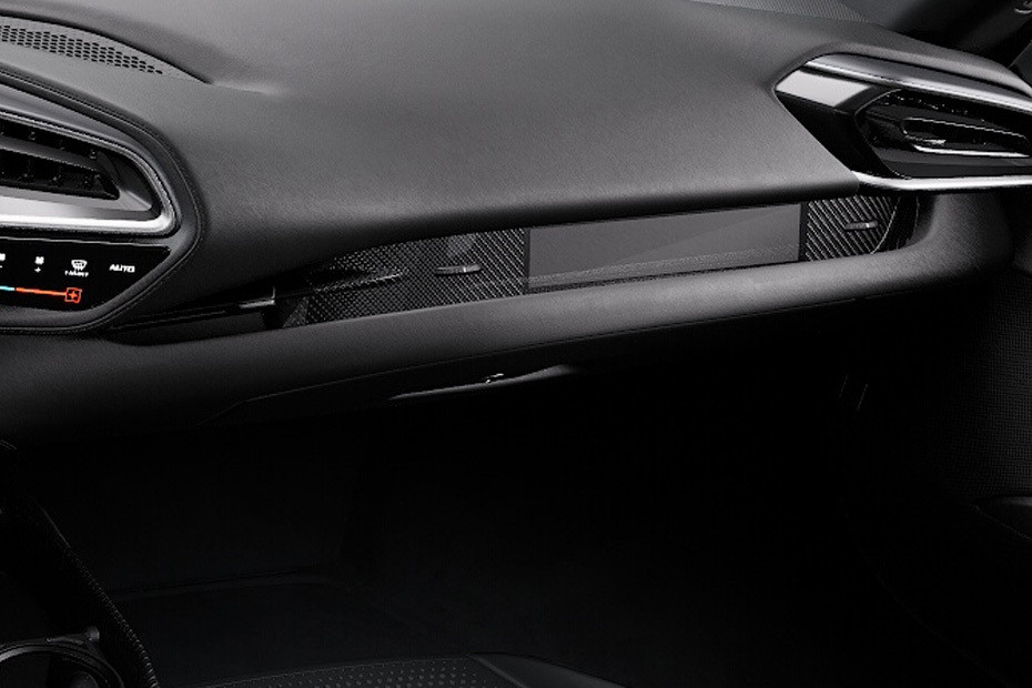 Ferrari 296 GTB Glove Box