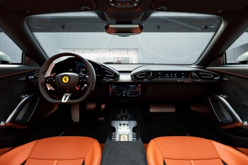 Dashboard View of 12Cilindri Spider