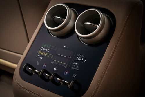 Luce Rear AC Controls