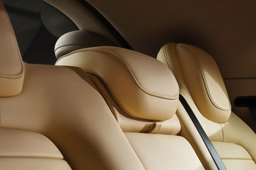 Luce Rear Seat Head rest