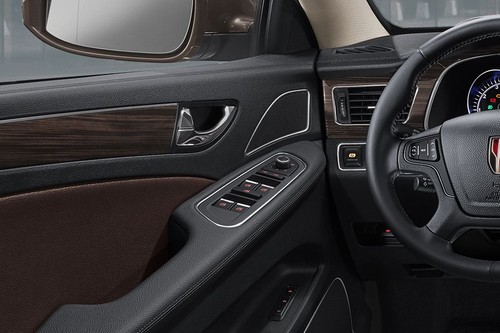 Hongqi H7 Drivers Side In Side Door Controls