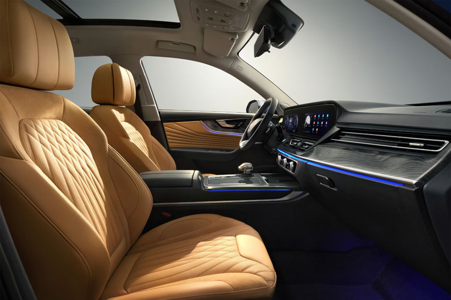 HS5 Front Seats