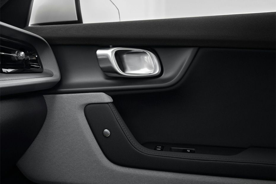 door handle interior of Polestar 2