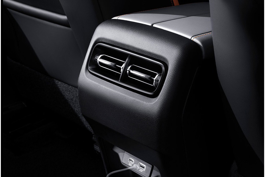 BJ40 Pro Rear AC Controls