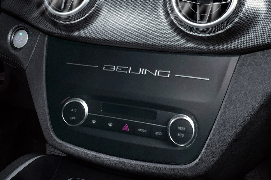 Front AC Controls of BAIC EU5