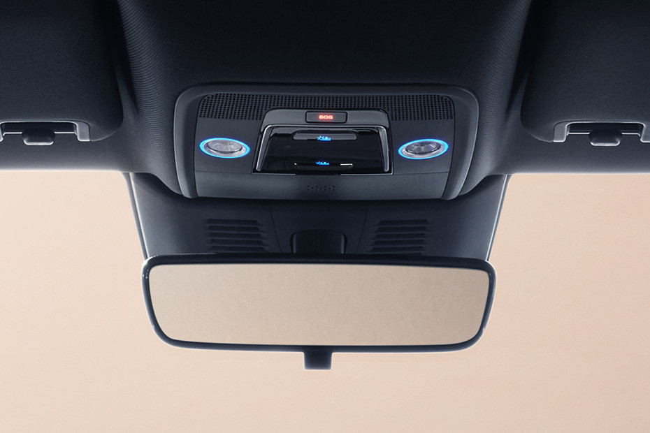 ATTO 2 Courtesy Lamps