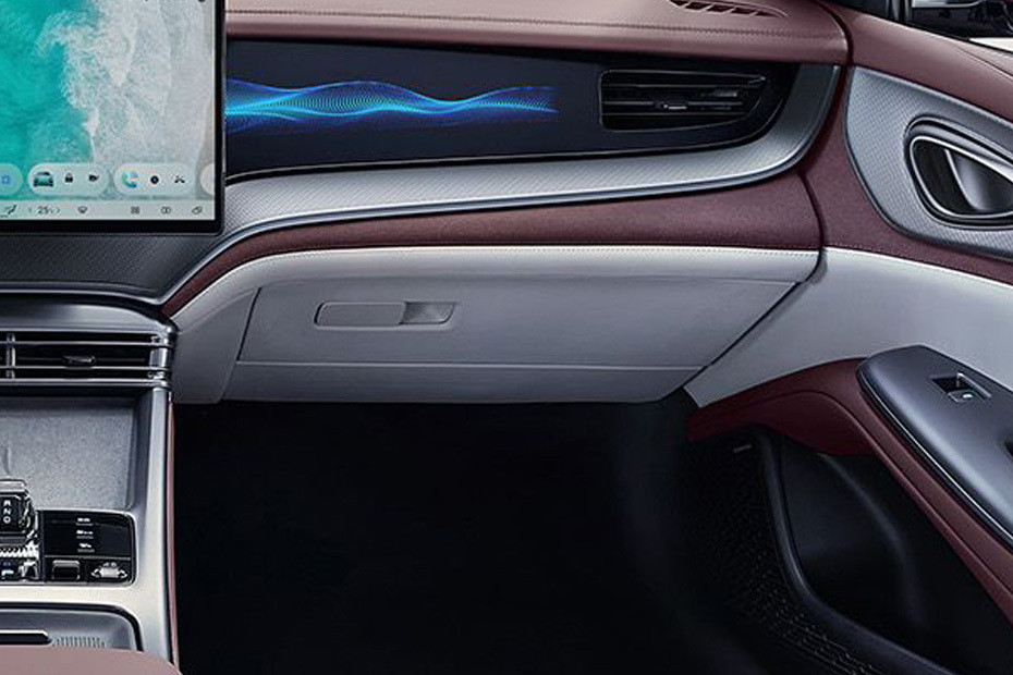 BYD Seal 7 Glove Box