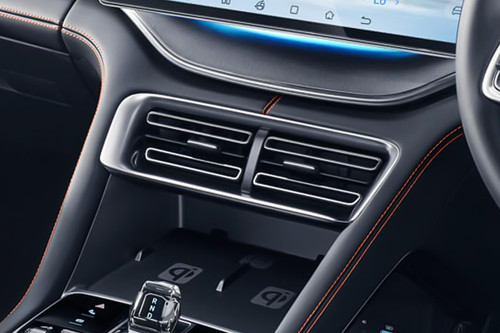 Front AC Controls of BYD Sealion 6