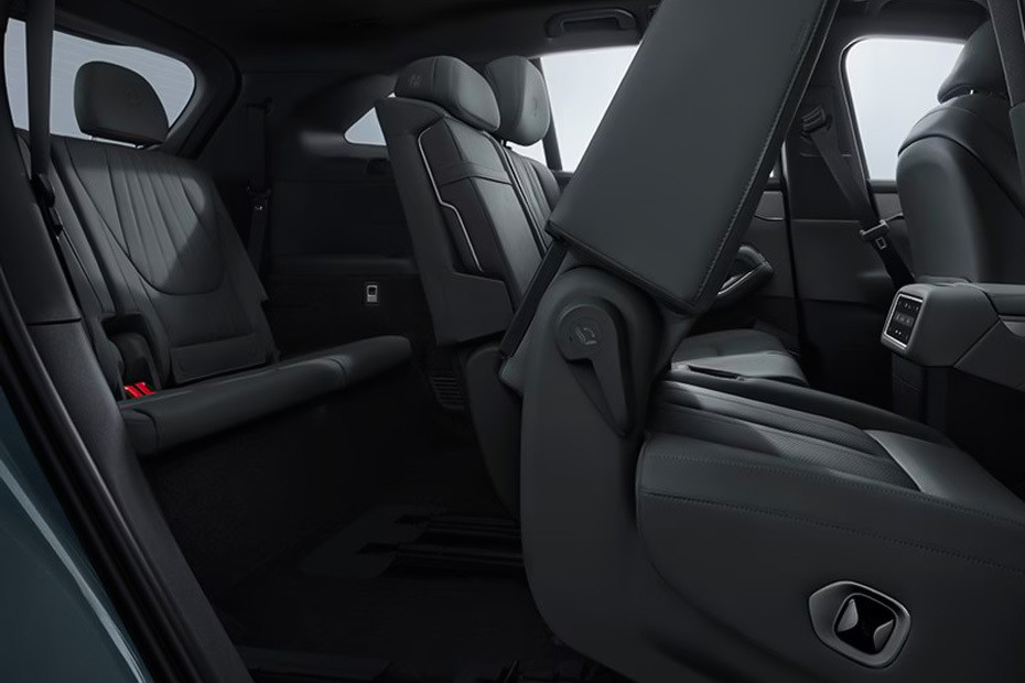 Folding Seats of BYD Atto 8