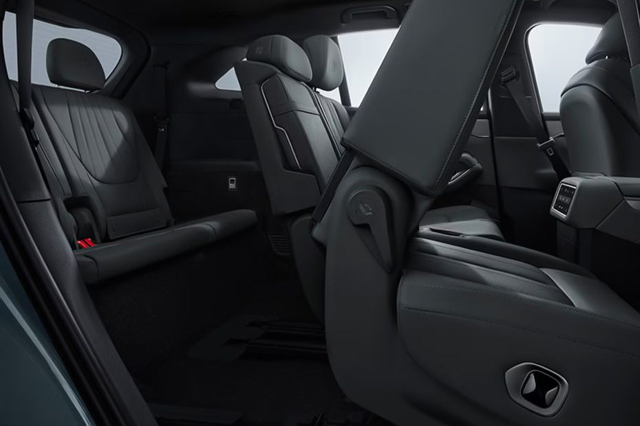 Folding Seats of BYD Atto 8