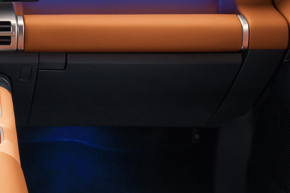 BYD Ti 7 Glove Box