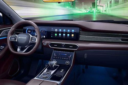 Dashboard View of X90 Plus (2023-2024)