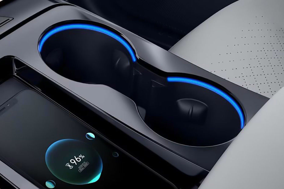 Dashing Cup Holders