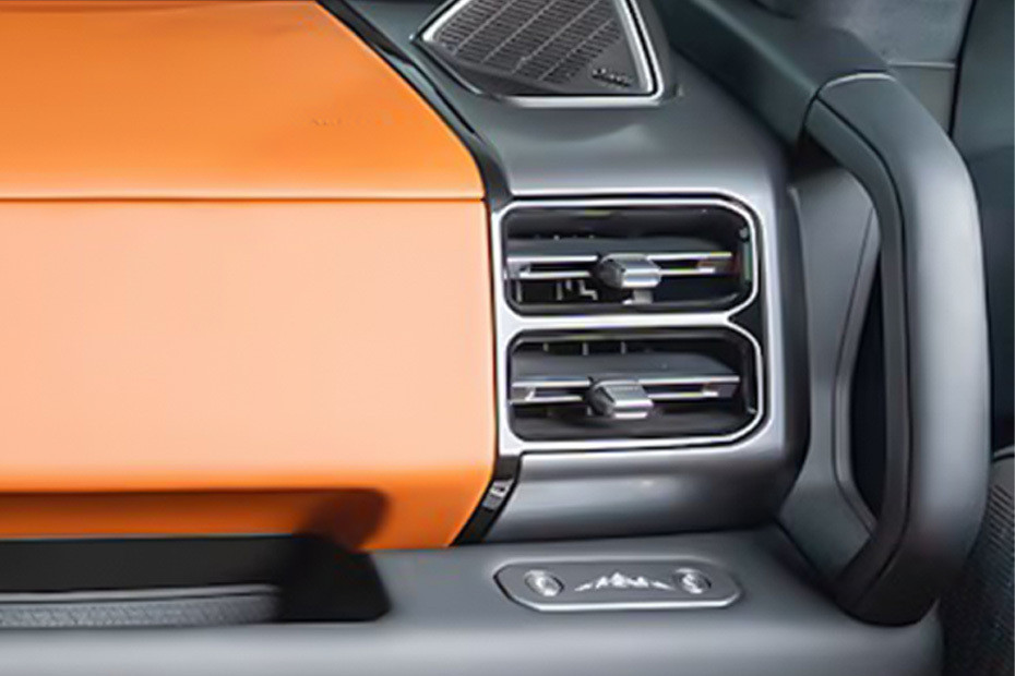 G700 Front Side Ac Vents