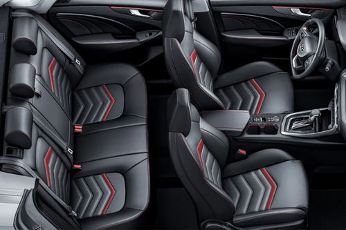 Kaiyi  E5 Front And Rear Seats Together