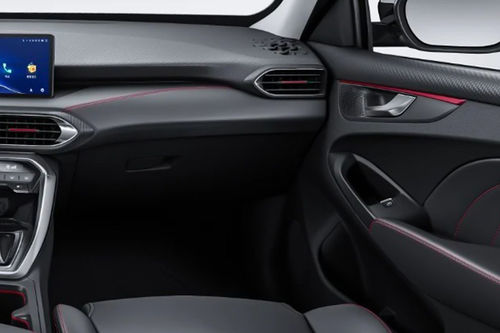 Kaiyi  E5 Passengers View