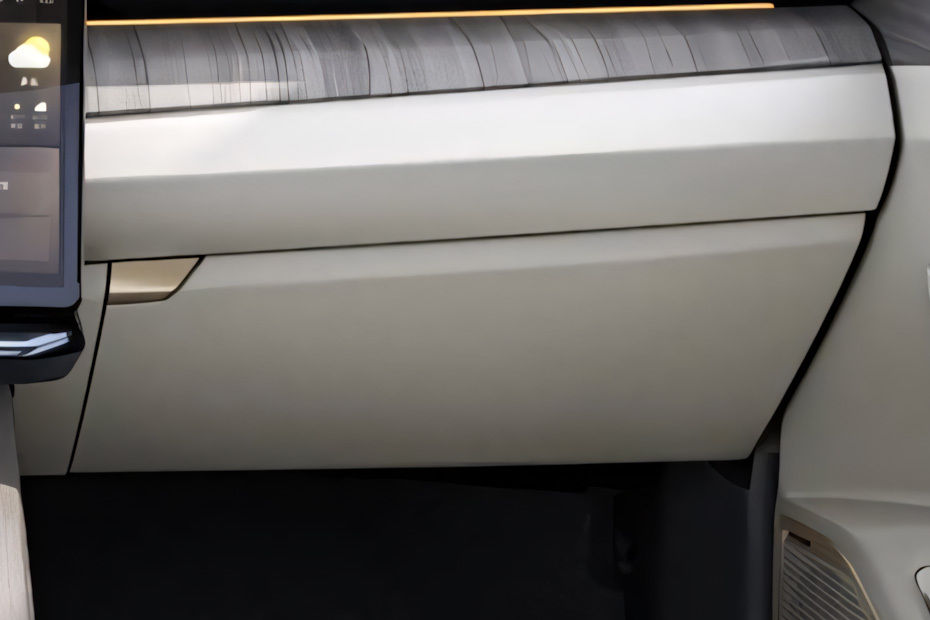 Kaiyi X7 Glove Box