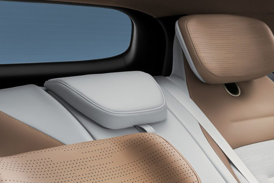 07 Rear Seat Head rest