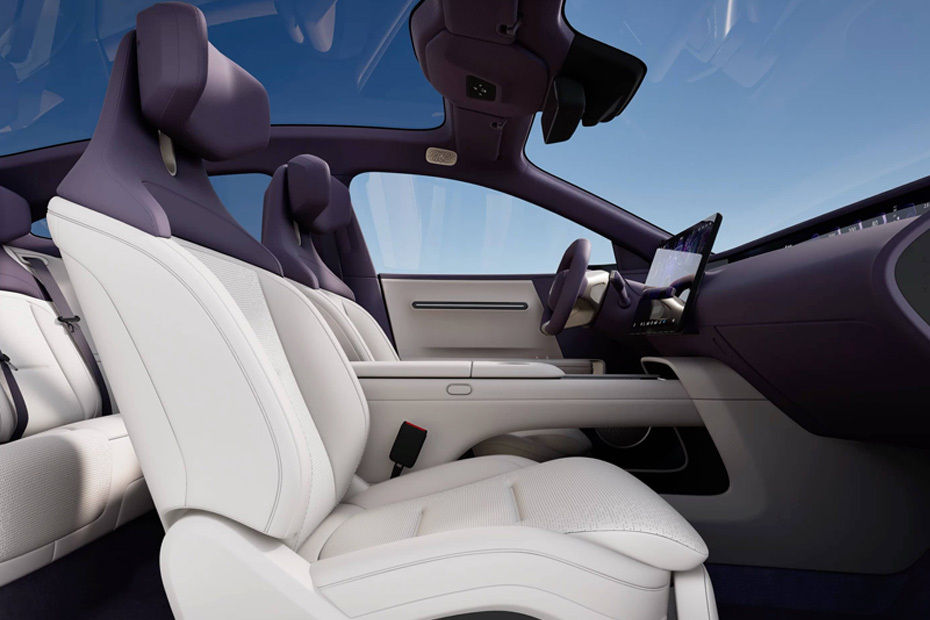06 Front Seats