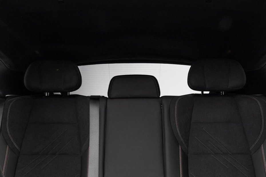 001 Rear Seat Head rest