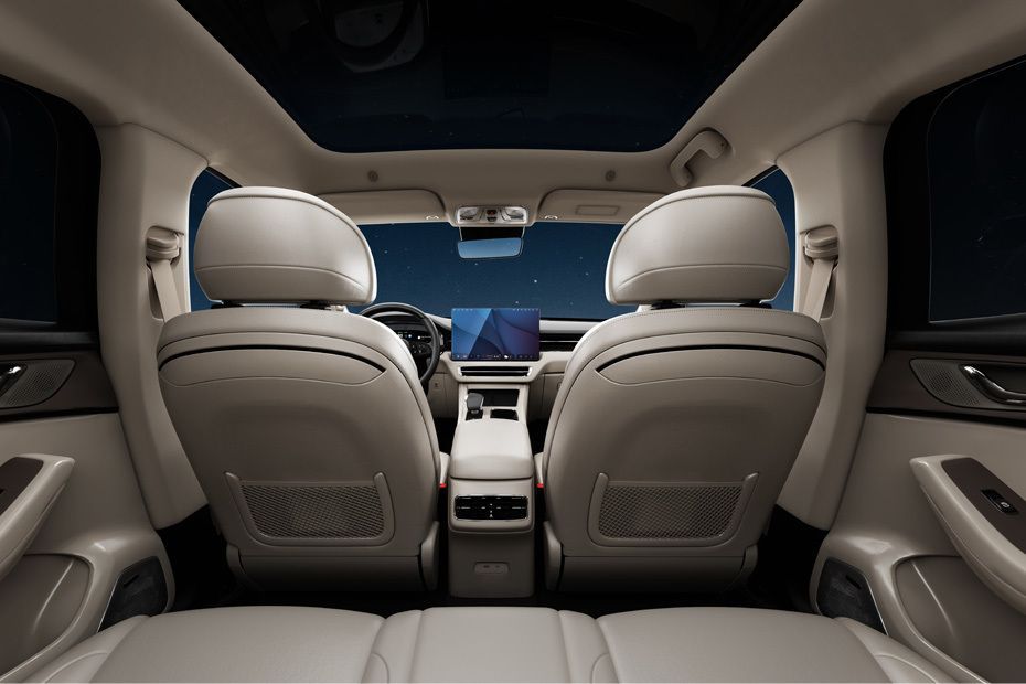 Folding Seats of SERES SF 