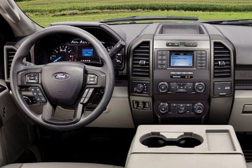 Dashboard View of Super Duty Chassis Cab