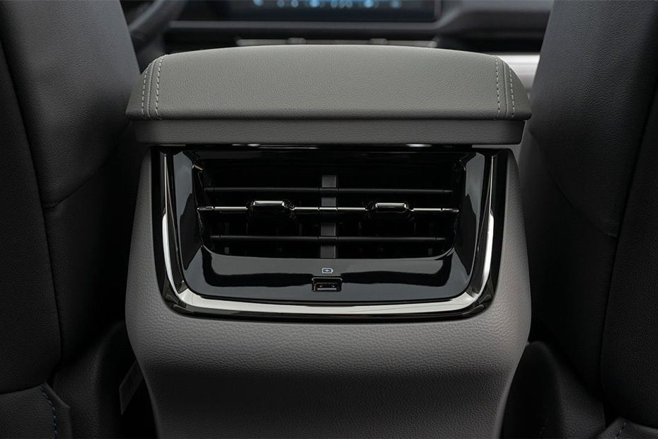 Territory (2023-2024) Rear AC Controls
