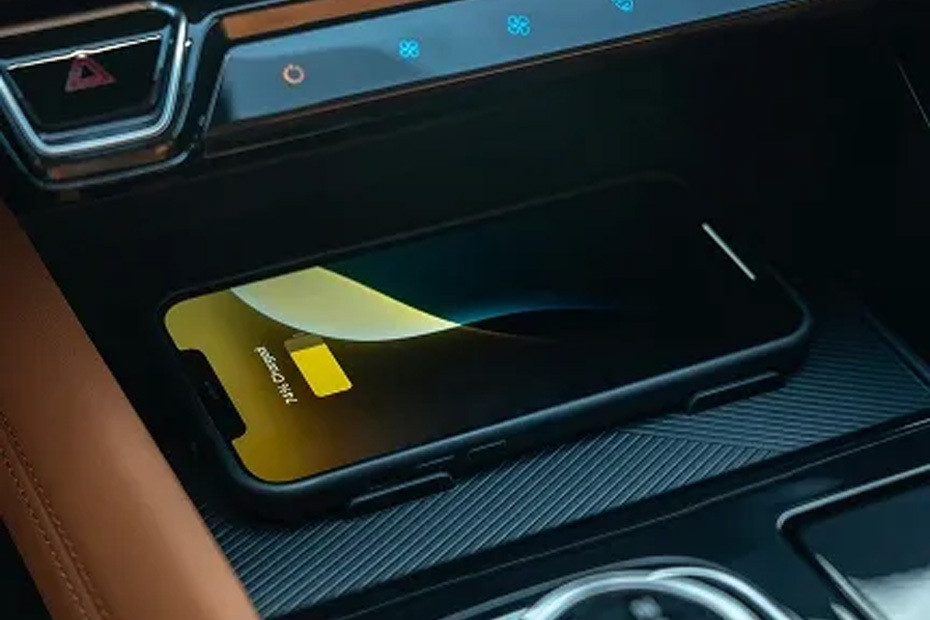 Power Accessories Outlet View of Ford Territory 2026