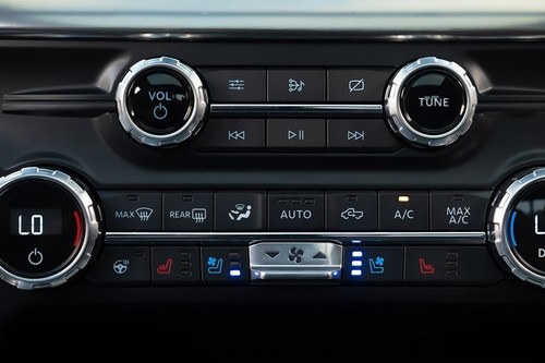 Front AC Controls of Ford F-150 (2022-2023)