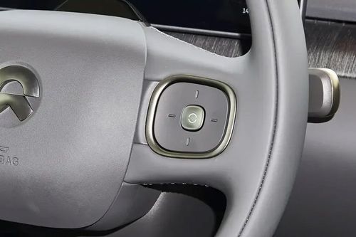 NIO EL8 Multi Function Steering