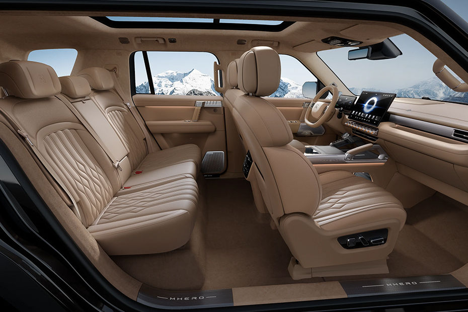 MHERO II Front And Rear Seats Together