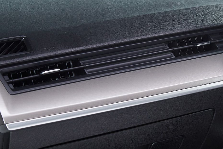 Front AC Controls of NETA V