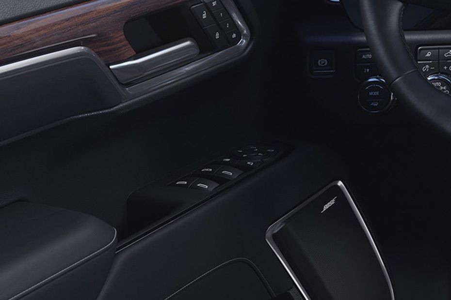 GMC Sierra LD Drivers Side In Side Door Controls