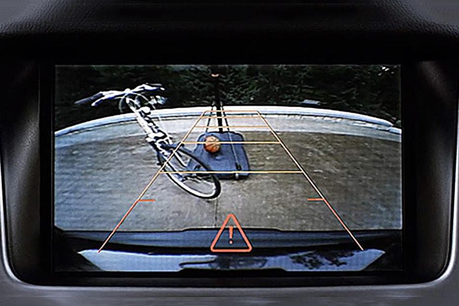 Yukon (2023-2024) Parking Assist