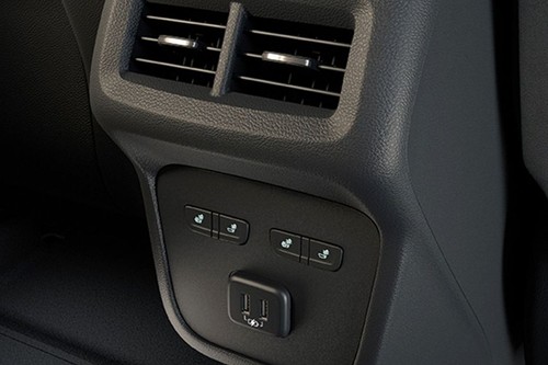 Terrain (2022-2024) Rear AC Controls