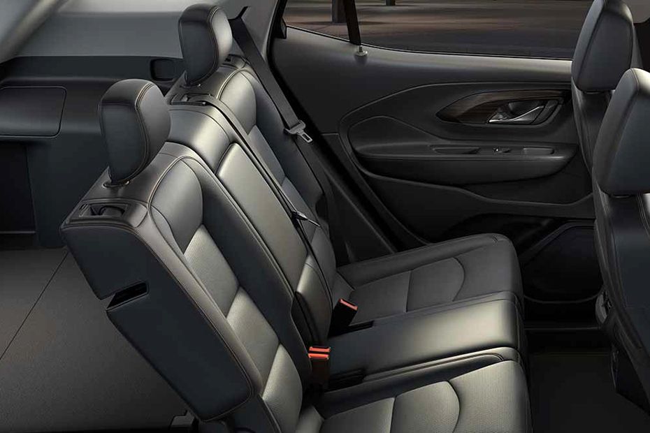 GMC Terrain (2022-2024) Rear Seats